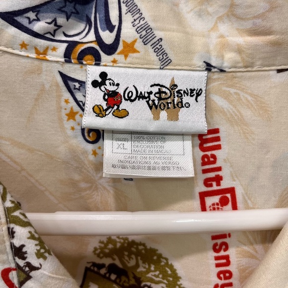 Disneyworld Casual Button Down Shirt for Effortless Style - Picture 3 of 5